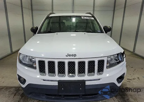 2017 Jeep Compass Sport z USA, uszkodzony, nr VIN 1C4NJCBA2HD148049